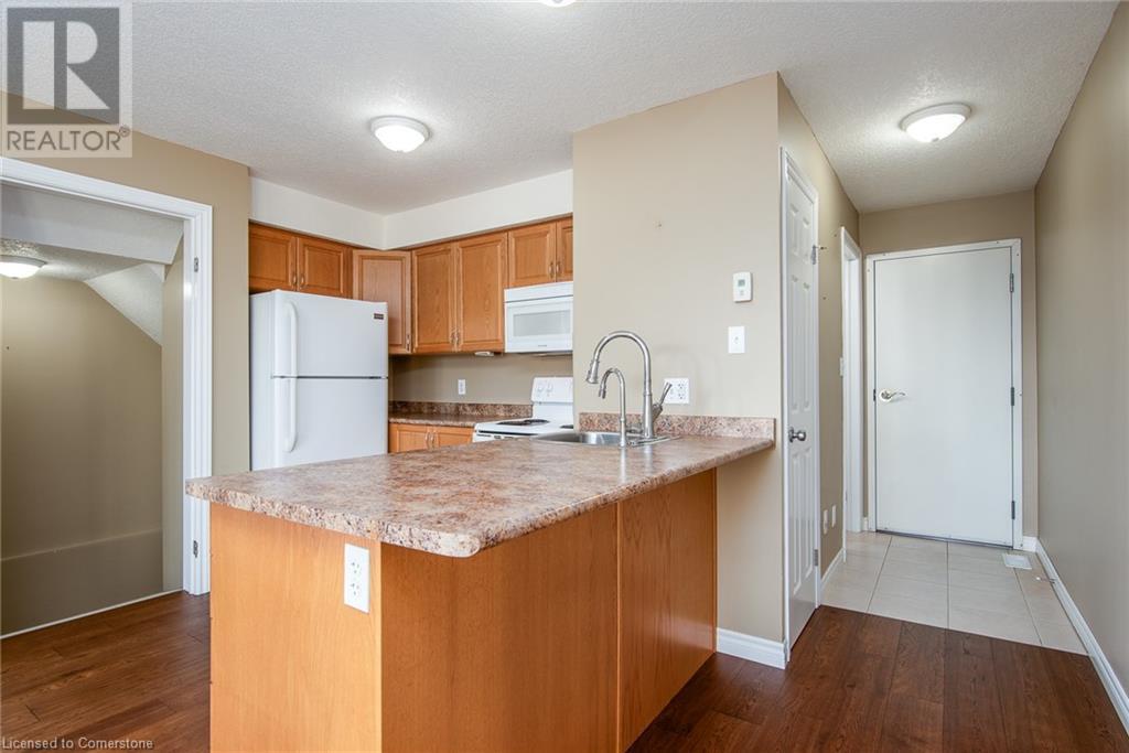 756 Bleams Road Unit# A, Kitchener, Ontario  N2E 0E4 - Photo 10 - 40671718