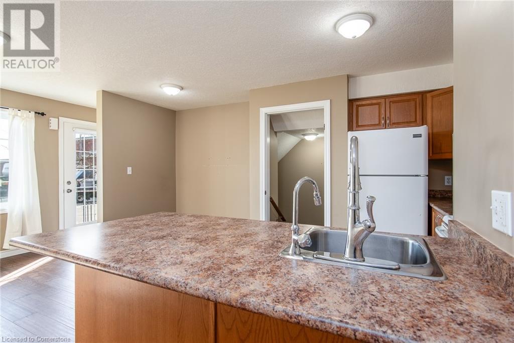 756 Bleams Road Unit# A, Kitchener, Ontario  N2E 0E4 - Photo 11 - 40671718