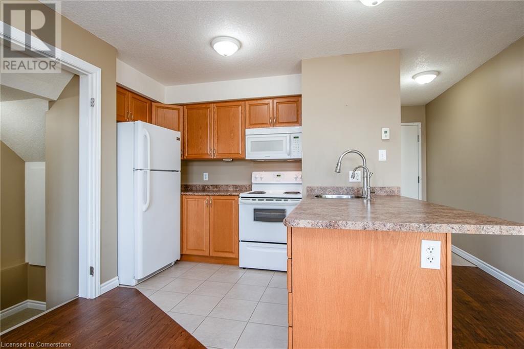 756 Bleams Road Unit# A, Kitchener, Ontario  N2E 0E4 - Photo 12 - 40671718