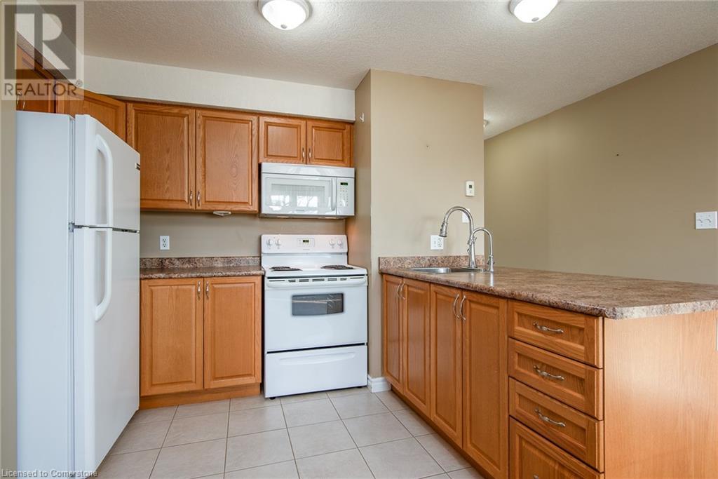 756 Bleams Road Unit# A, Kitchener, Ontario  N2E 0E4 - Photo 13 - 40671718