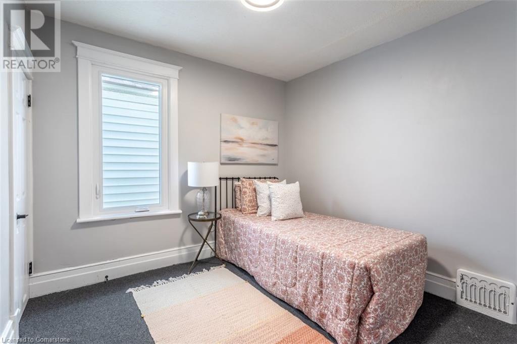 104 Edgemont Street N, Hamilton, Ontario  L8H 4C8 - Photo 22 - 40680920