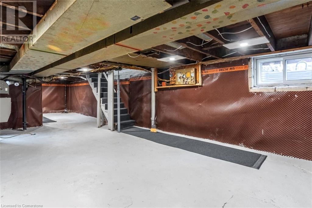 104 Edgemont Street N, Hamilton, Ontario  L8H 4C8 - Photo 25 - 40680920