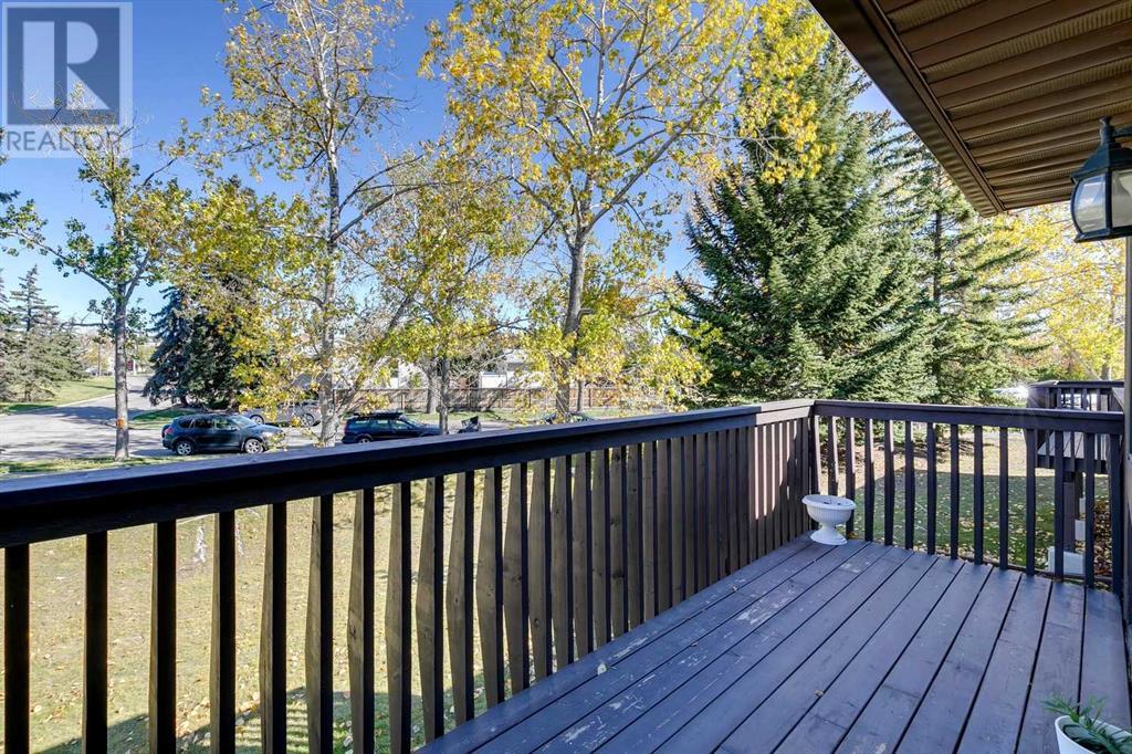 137 Storybook Terrace Nw, Calgary, Alberta  T3G 1Y5 - Photo 11 - A2168508