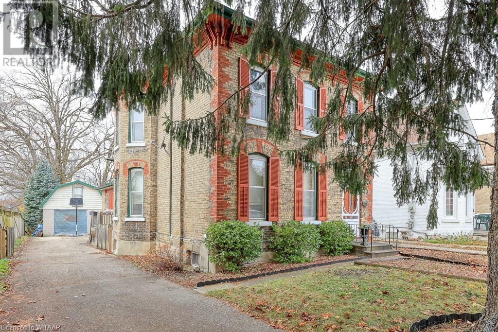 13 OXFORD Street, Woodstock, Ontario