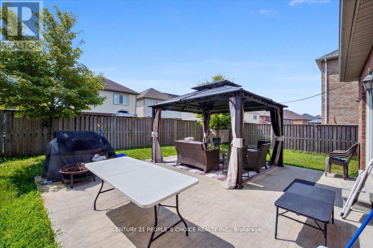 1071 Coldstream Drive, Oshawa (Taunton), Ontario  L1K 0J6 - Photo 40 - E10955807