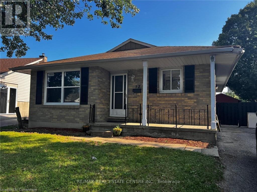 17 RENNY Crescent, middlesex centre, Ontario