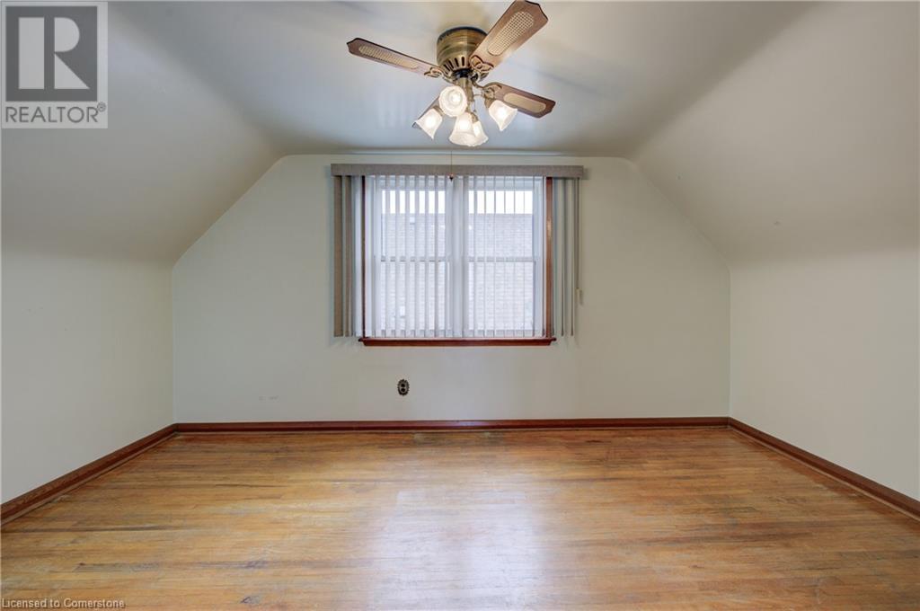 22 East 44th Street, Hamilton, Ontario  L8T 3G4 - Photo 13 - 40681196