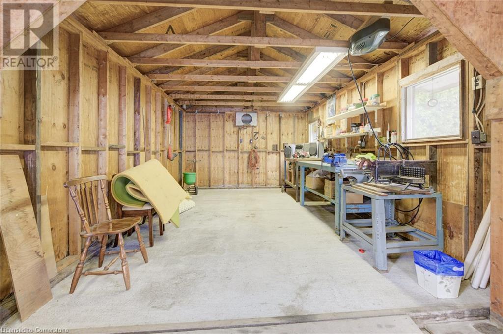 22 East 44th Street, Hamilton, Ontario  L8T 3G4 - Photo 22 - 40681196