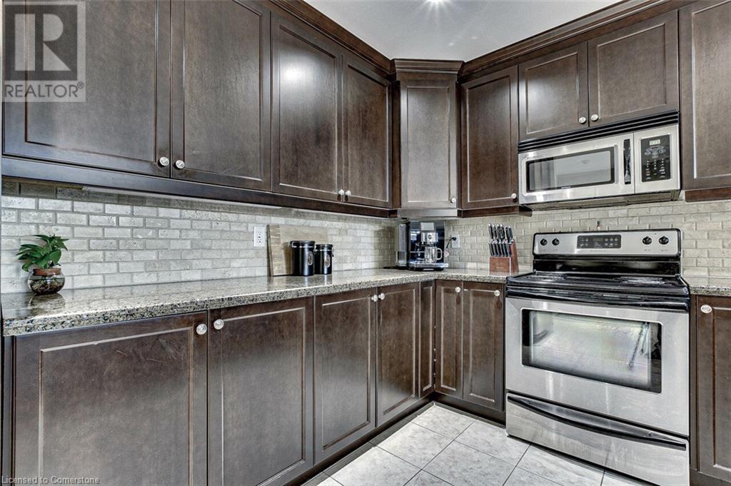 396 Plains Road E Unit# 207, Burlington, Ontario  L7T 2C8 - Photo 8 - 40680535