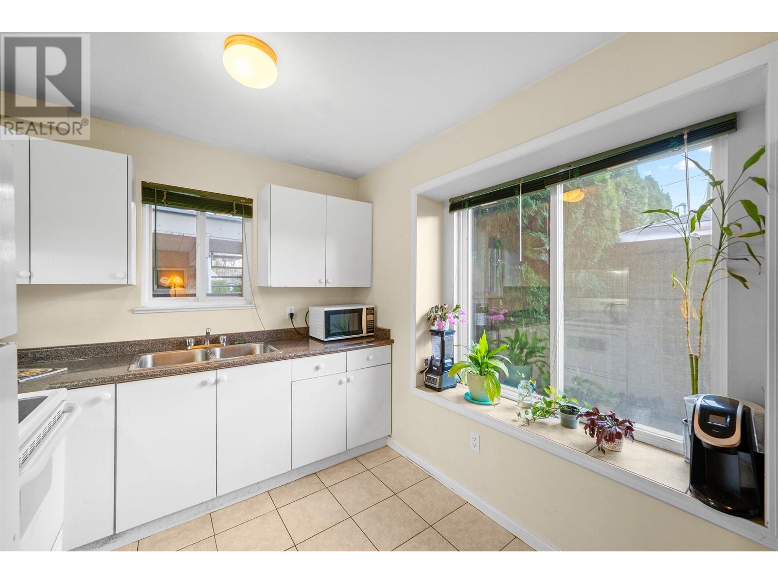 532 E 16th Avenue, Vancouver, British Columbia  V5T 2V2 - Photo 21 - R2946930