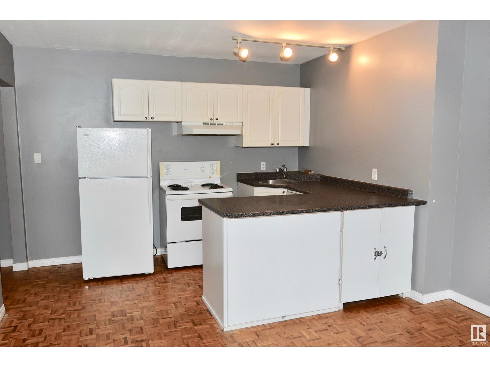 Property at #606 11025 Jasper AV NW image 4
