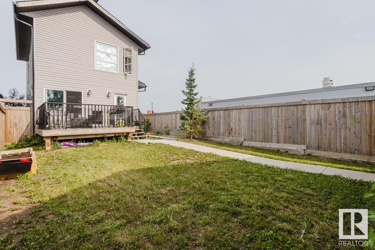 8716 150 St Nw, Edmonton, Alberta  T5R 1E4 - Photo 36 - E4401433