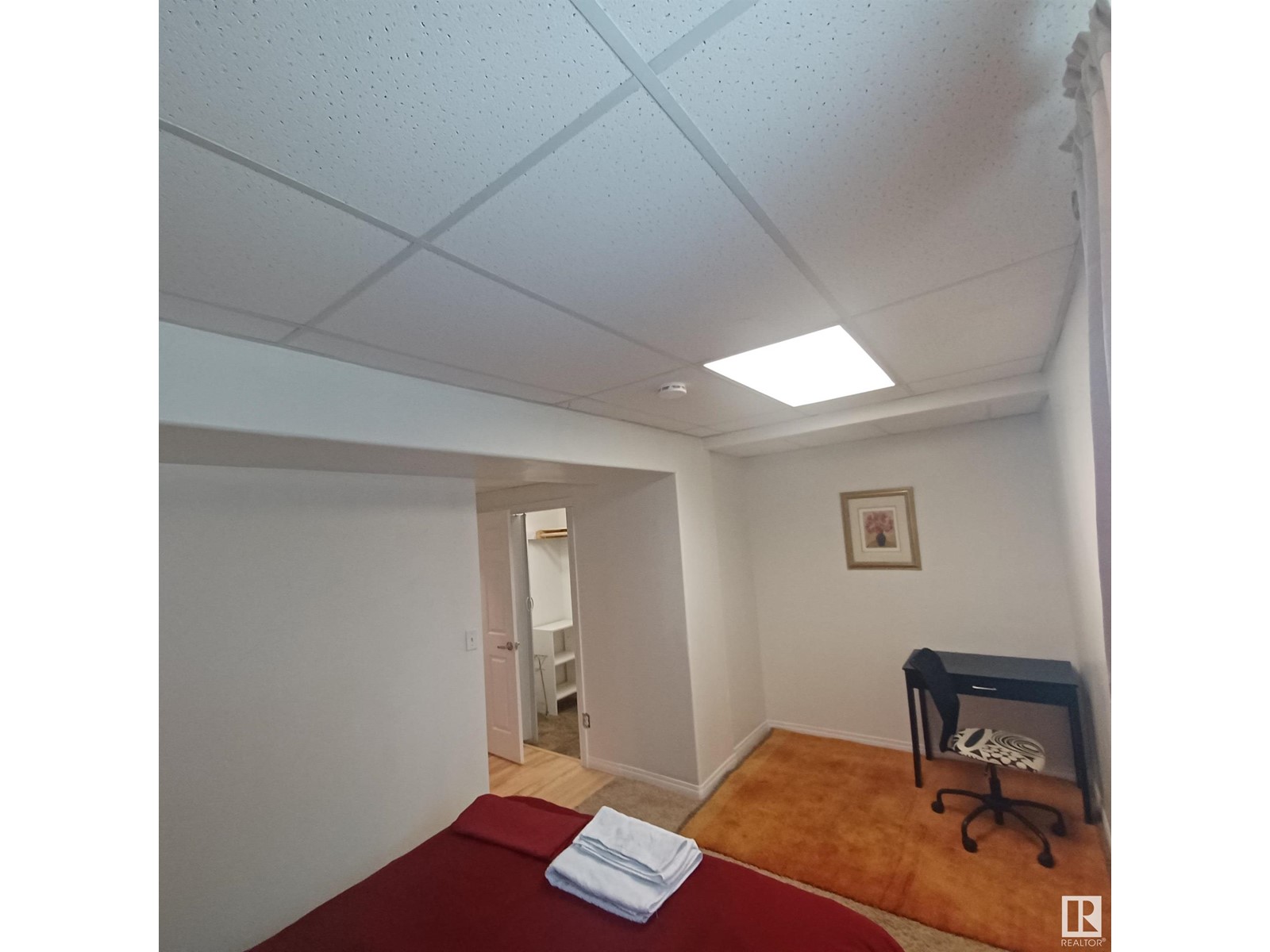 2036 Towne Centre Bv Nw, Edmonton, Alberta  T6R 3M7 - Photo 23 - E4396725