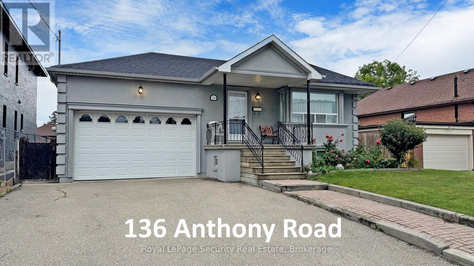 136 ANTHONY ROAD, toronto (downsview-roding-cfb), Ontario