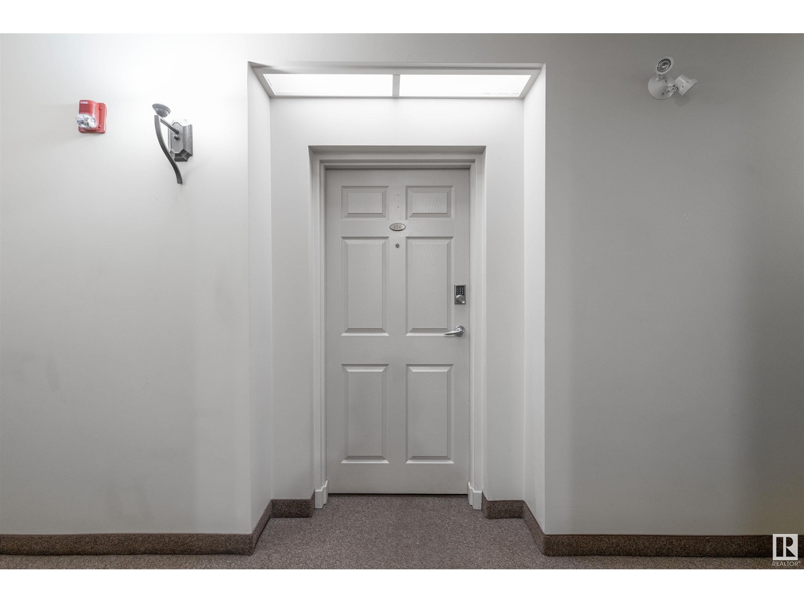 Property at #104 9803 96A ST NW image 4