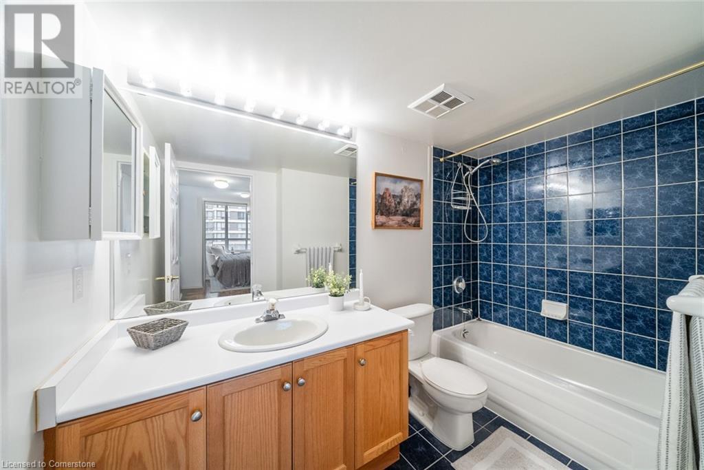 156 Enfield Place Unit# 808Mississauga, Ontario  L5B 4L8 - Photo 18 - 40681156