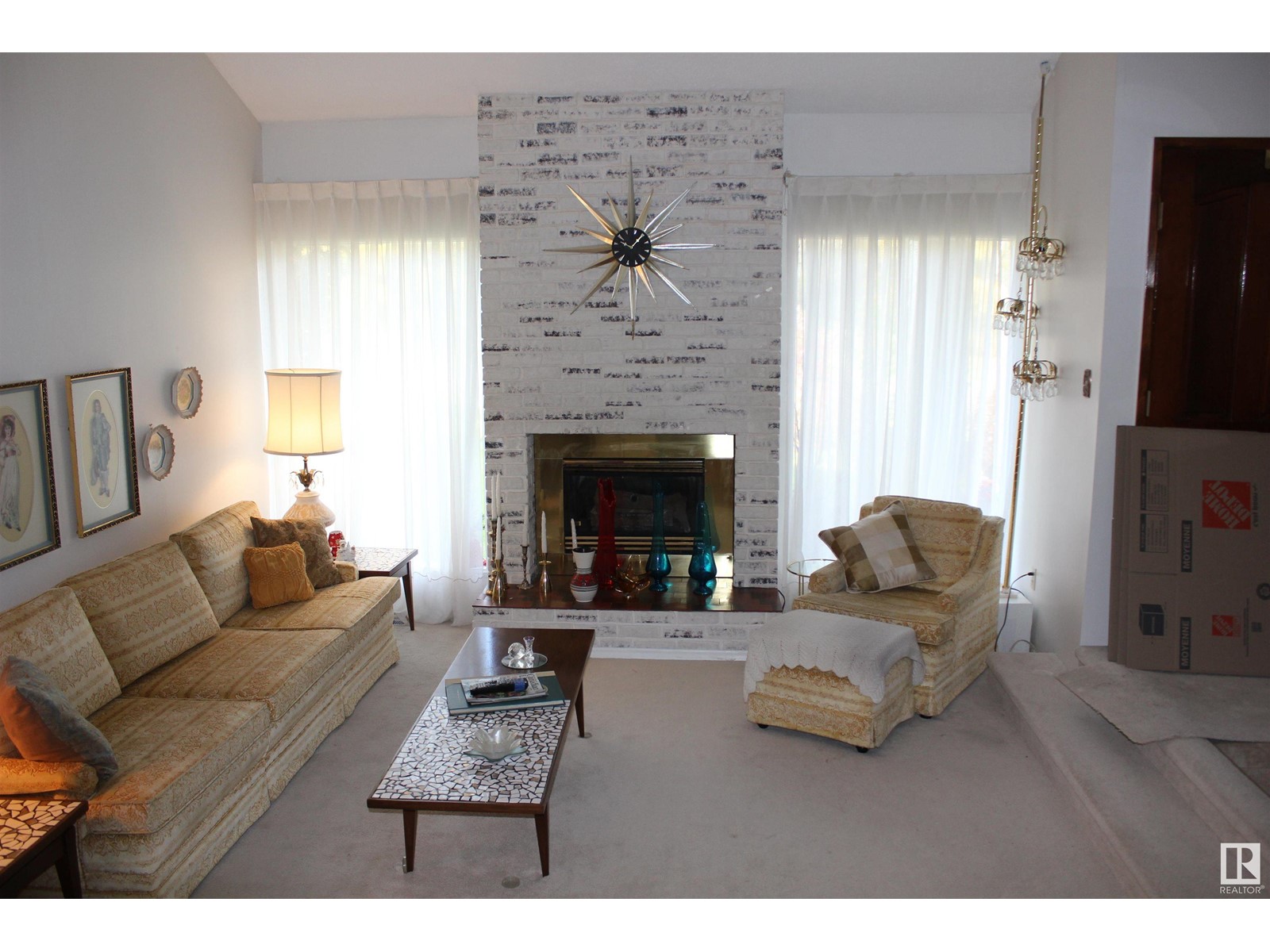 Property at 5429 Circle Drive image 4