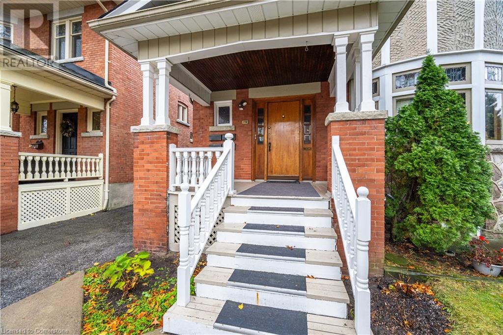 174 Evelyn Avenue Unit# 2nd Fl, Toronto, Ontario  M6P 2Z7 - Photo 5 - 40680794