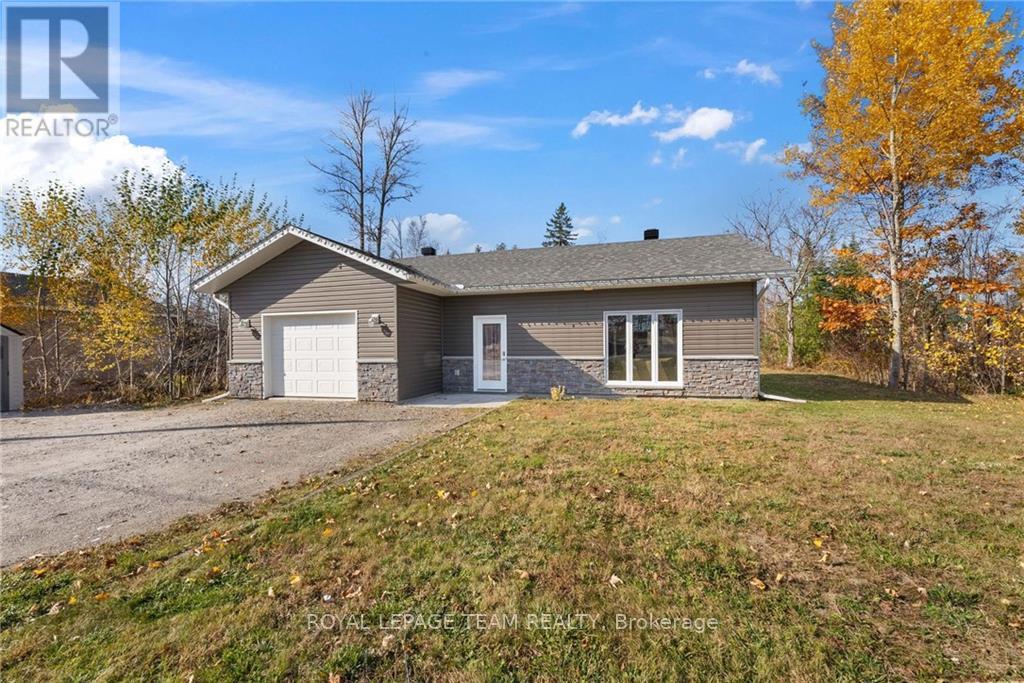 41 PARTRIDGE DRIVE Greater Madawaska (542 - Greater Madawaska)