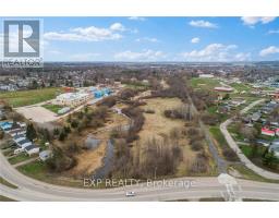 00 BARNET BOULEVARD, Renfrew, Ontario