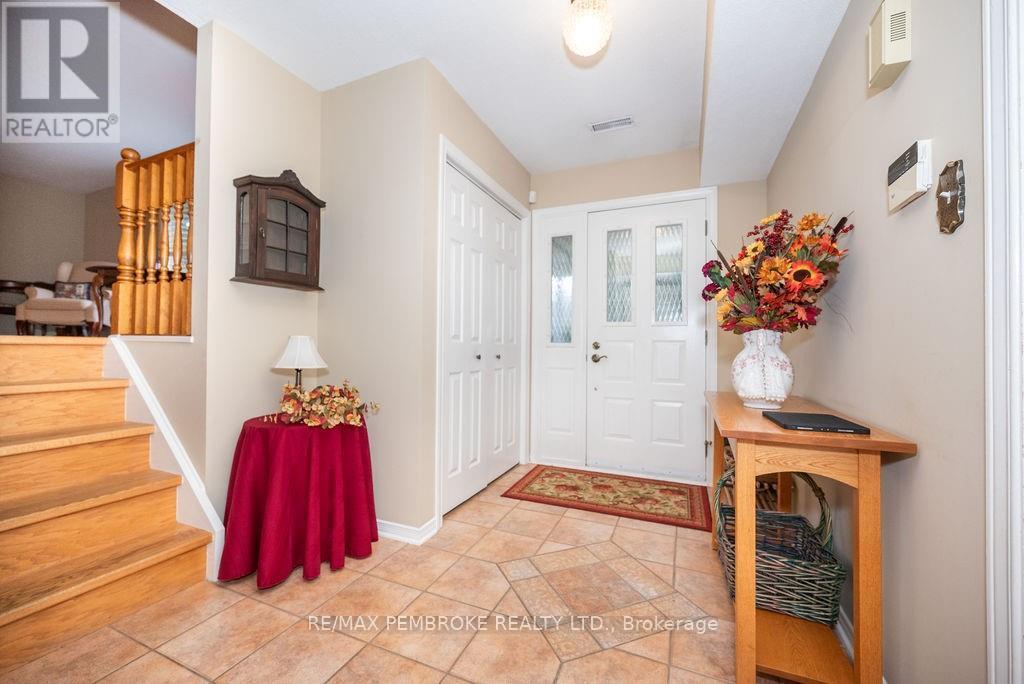 Property at 6 DEREK DRIVE image 4