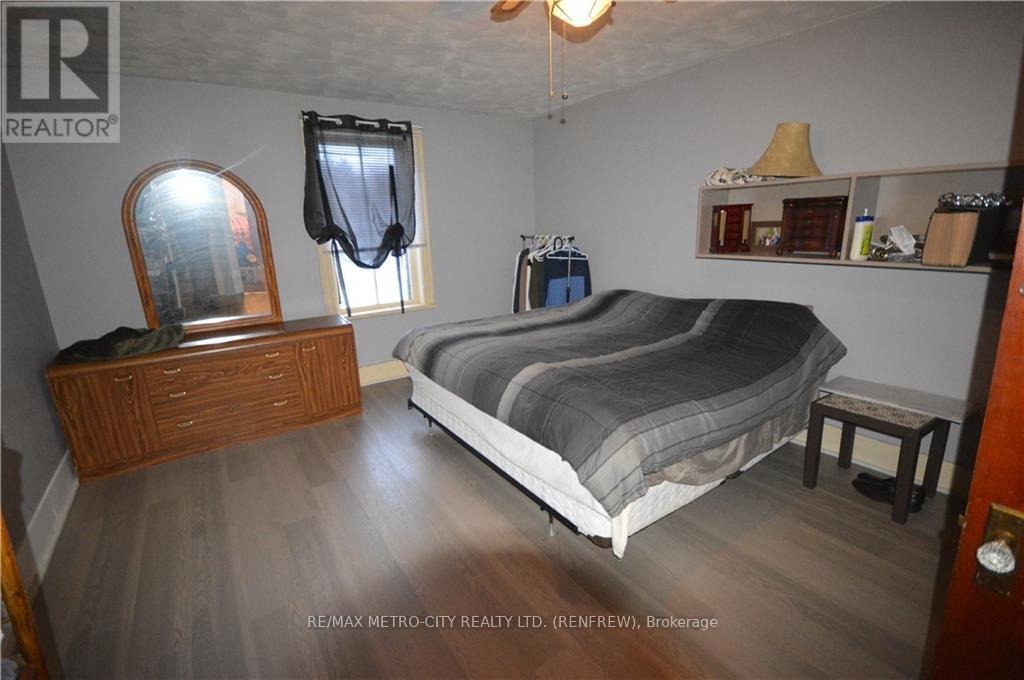 2879 Lake Dore Road, North Algona Wilberforce, Ontario  K7V 1X0 - Photo 8 - X9515459