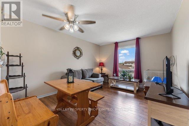 1049 Victoria Street, Petawawa, Ontario  K8H 2E2 - Photo 26 - X9515685