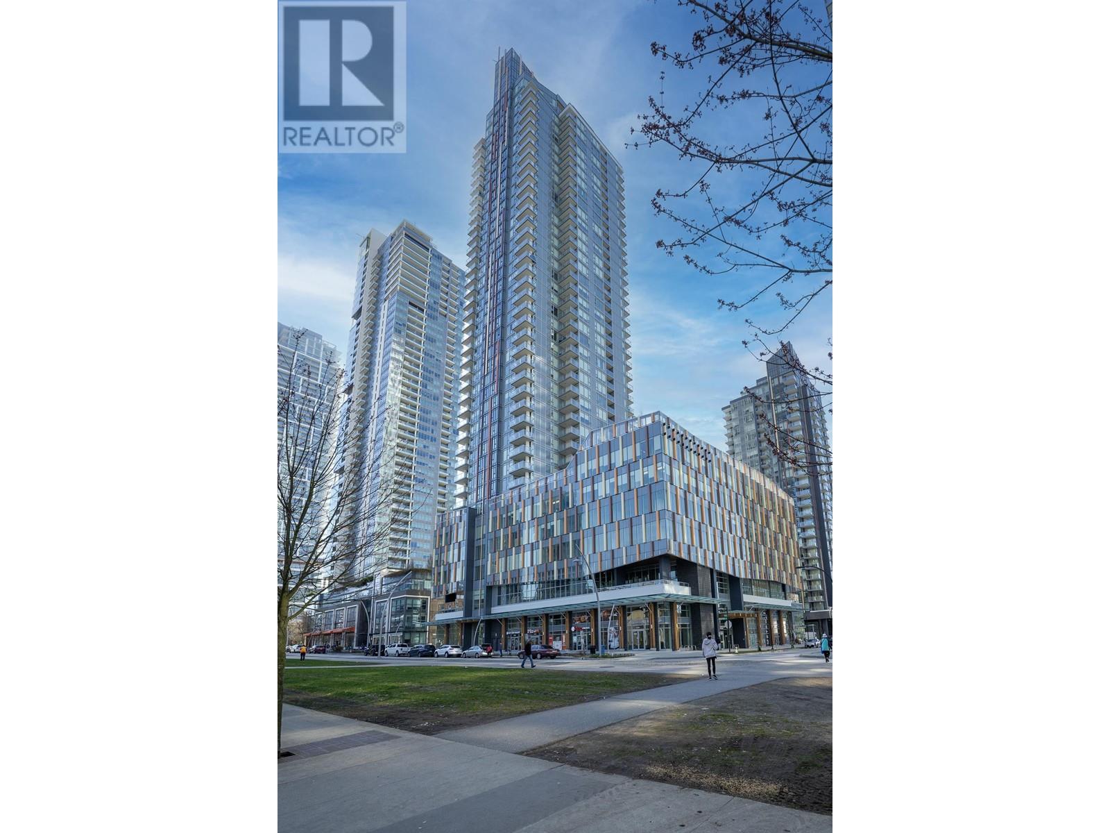 632 6378 Silver Avenue, Burnaby, British Columbia  V5H 0J2 - Photo 1 - C8063178