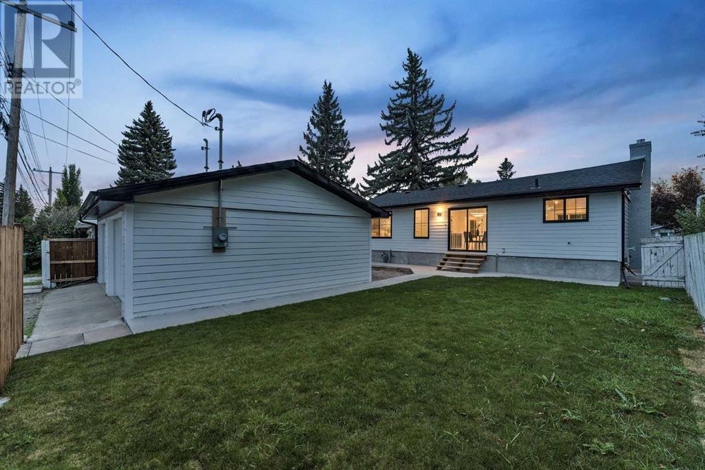 3244 Barr Road Nw, Calgary, Alberta  T2L 1M8 - Photo 35 - A2167675