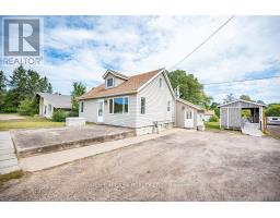 33016 HIGHWAY 17, Deep River, Ontario