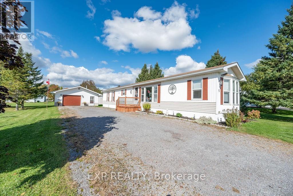 5 Park Avenue, Horton, Ontario  K7V 0A5 - Photo 1 - X9521694