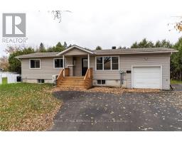 130 FOREST LEA ROAD, Laurentian Valley, Ontario