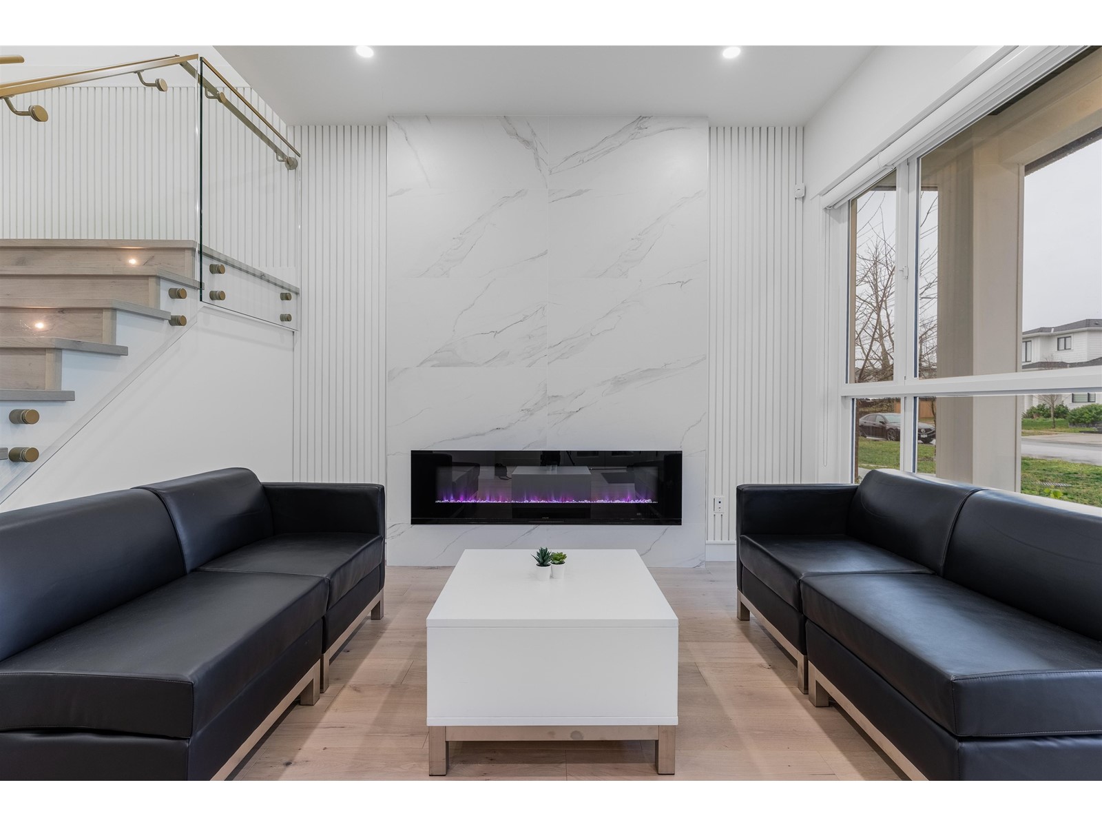 16790 20a Avenue, Surrey, British Columbia  V3Z 1H1 - Photo 2 - R2946463