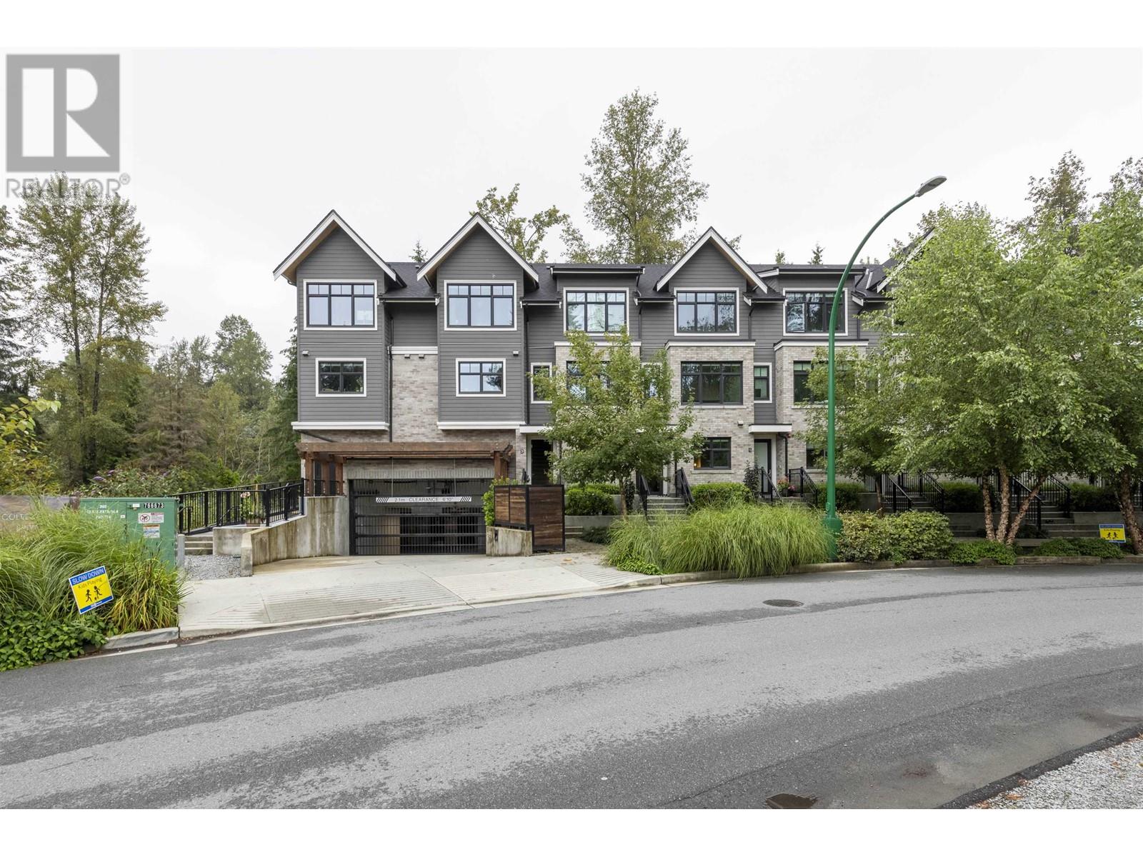 4 1960 Glenaire Drive, Vancouver, British Columbia  V7P 1Y1 - Photo 1 - R2946922