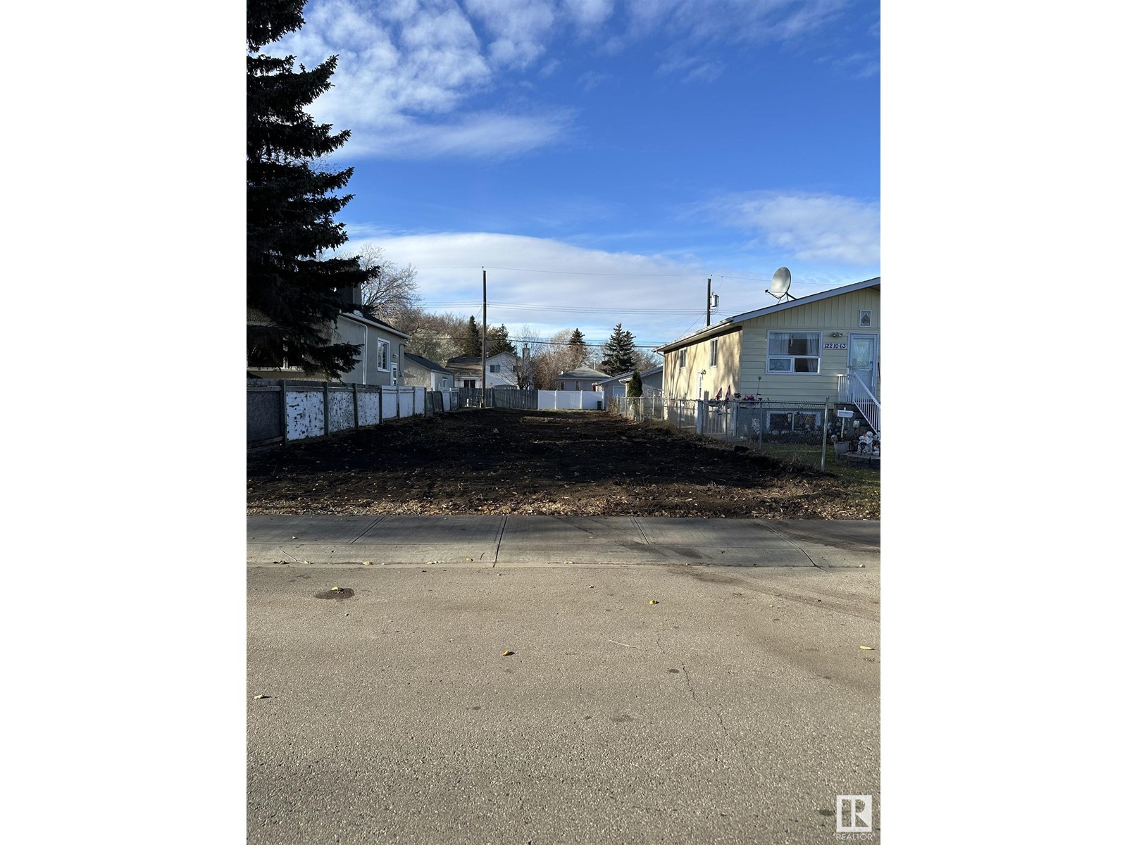 12206 63 ST NW, Edmonton, Alberta