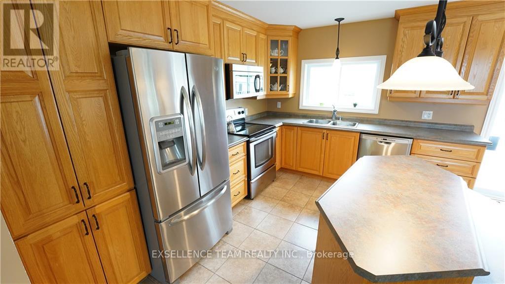 19100 Kenyon Conc Rd 7 Road, North Glengarry, Ontario  K0C 1A0 - Photo 20 - X9502535