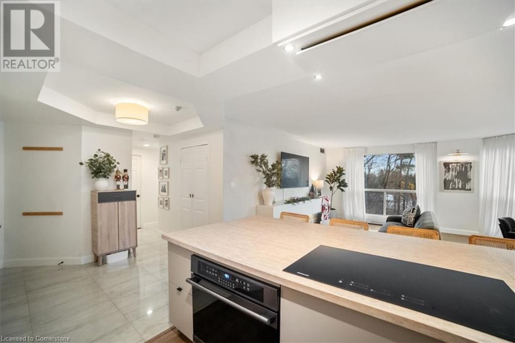 2155 Burnhamthorpe Road W Unit# 303, Mississauga, Ontario  L5L 5P4 - Photo 12 - 40681041