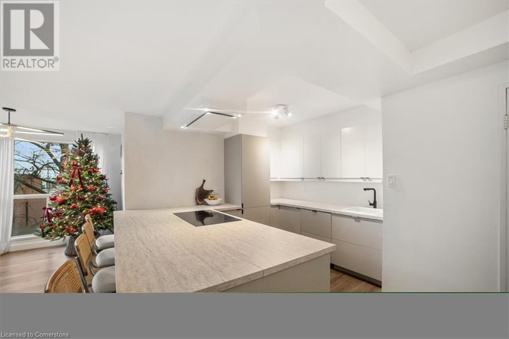 2155 Burnhamthorpe Road W Unit# 303, Mississauga, Ontario  L5L 5P4 - Photo 4 - 40681041