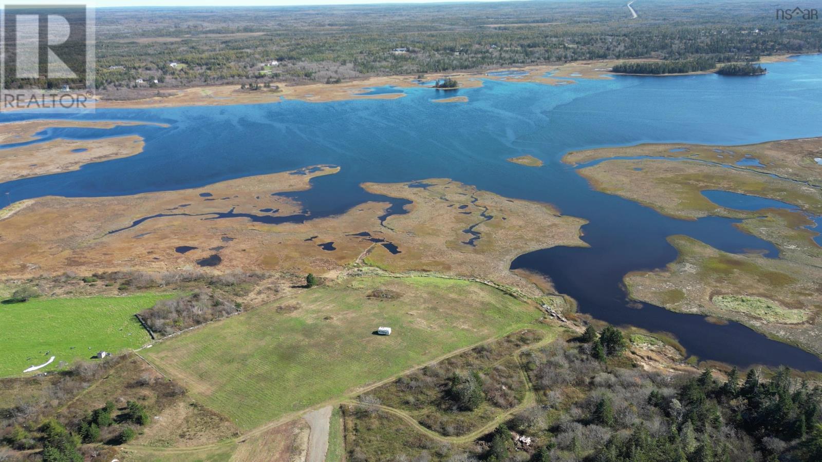 187 Highway 335, Pubnico, Nova Scotia  B0W 2W0 - Photo 3 - 202427140