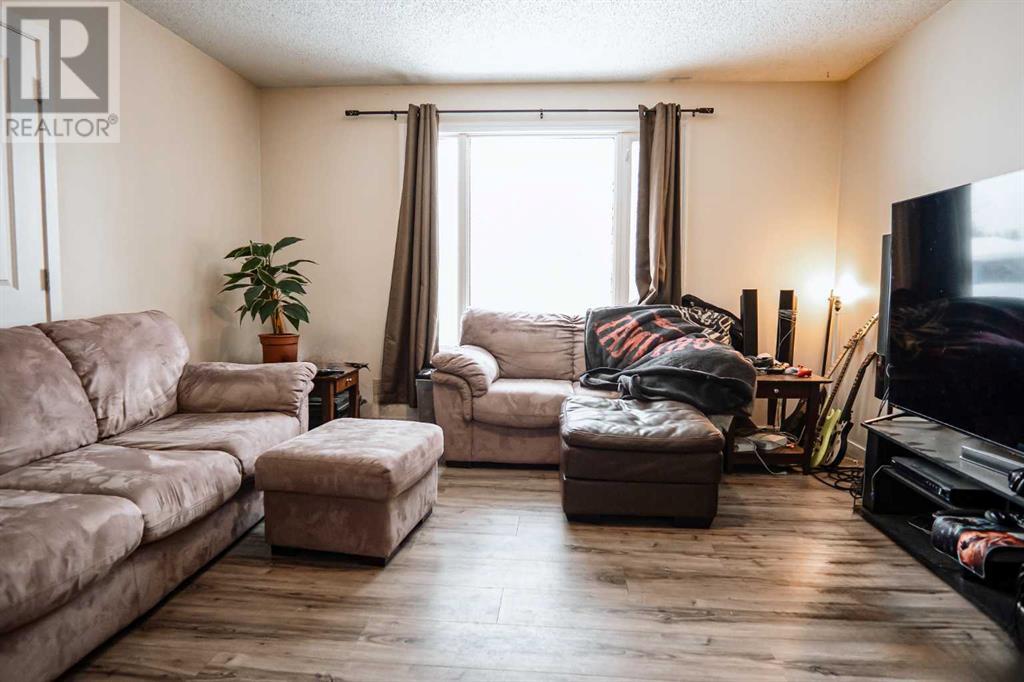 56 Trent Road W, Lethbridge, Alberta  T1K 4N3 - Photo 8 - A2180799