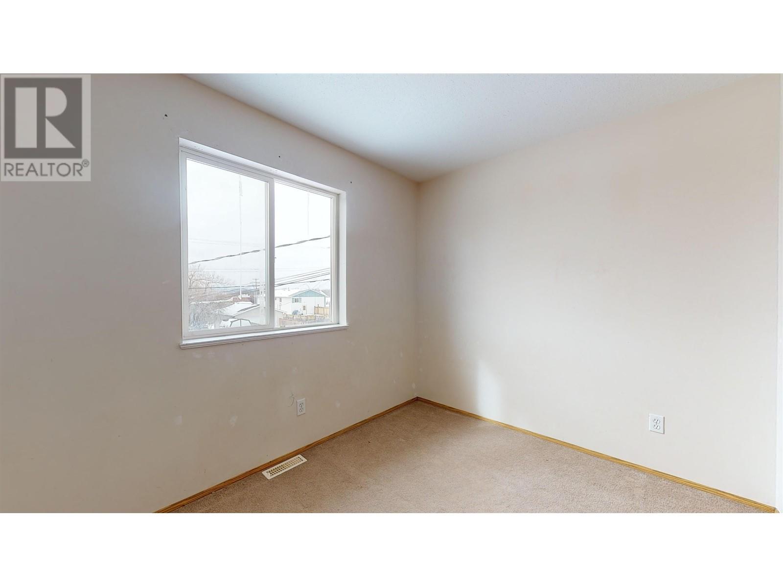 9216 86 Street, Fort St. John, British Columbia  V1J 4M8 - Photo 3 - R2947044