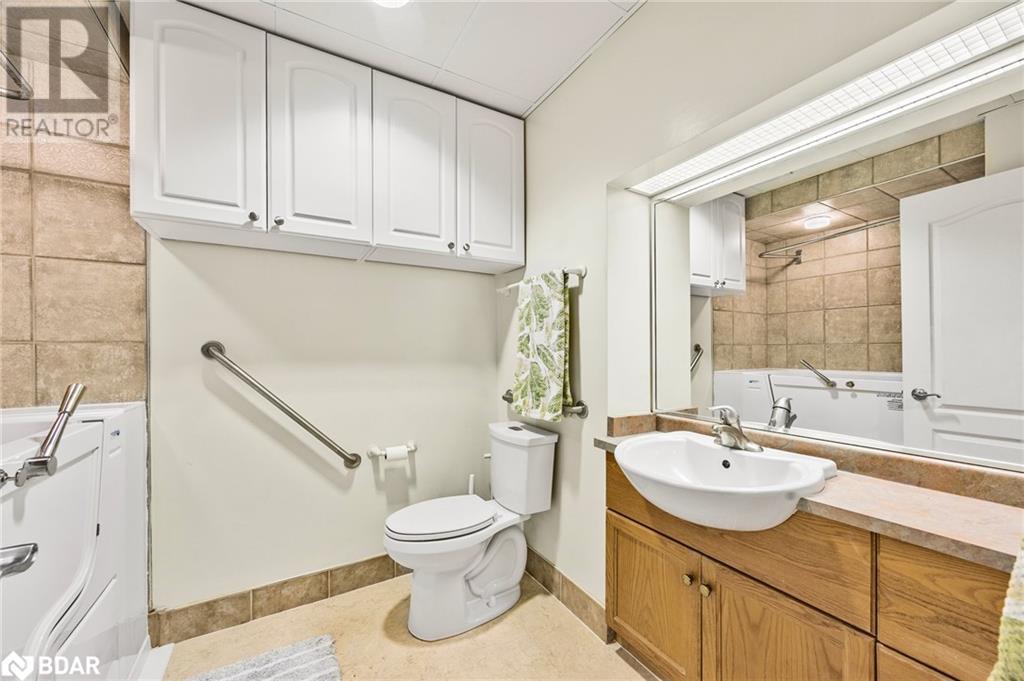74 Ross Street Unit# 53, Barrie, Ontario  L4N 1G3 - Photo 18 - 40681253