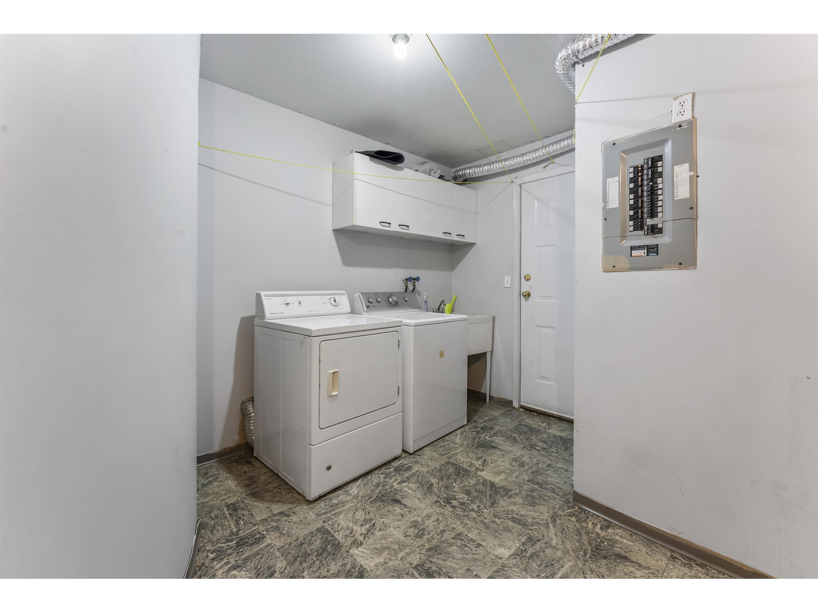 12833 65 Avenue, Surrey, British Columbia  V3W 9P4 - Photo 6 - R2946564