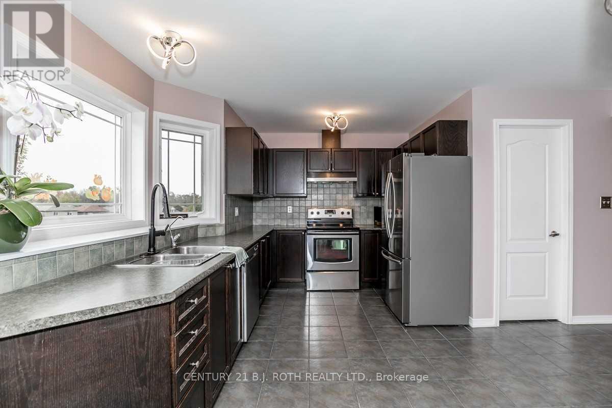 1337 Coleman Crescent, Innisfil, Ontario  L9S 0G5 - Photo 8 - N10929888