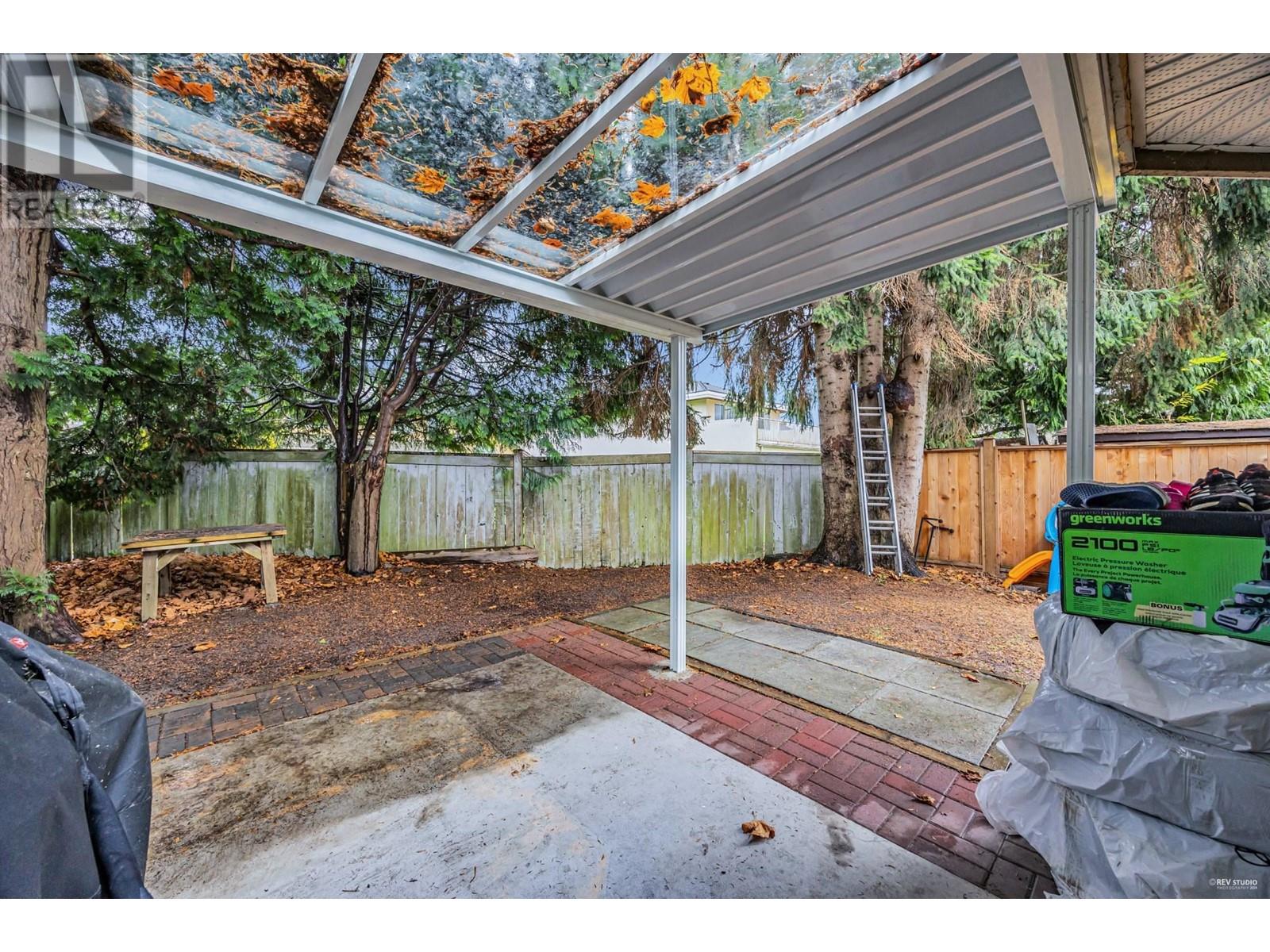 Listing Picture 16 of 23 : 4180 TYSON PLACE, Richmond / 烈治文 - 魯藝地產 Yvonne Lu Group - MLS Medallion Club Member