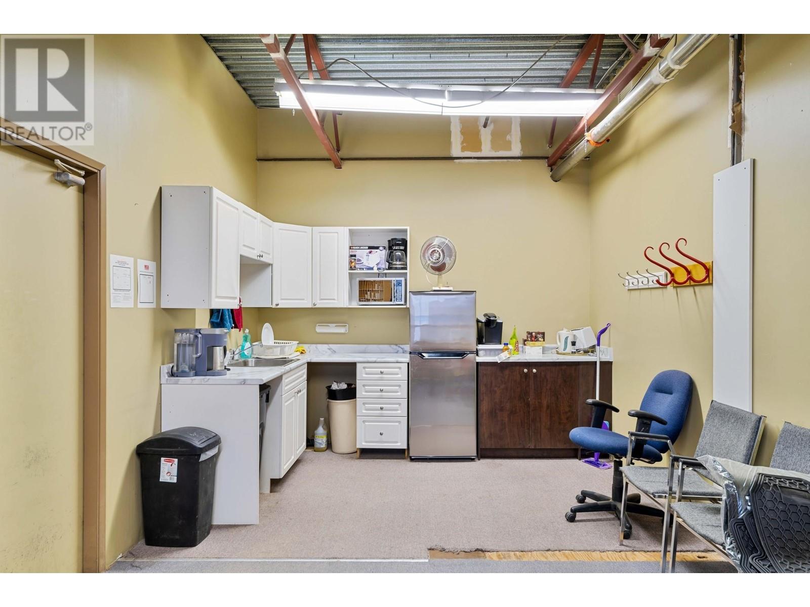 47 + 60-1833 Coast Meridian Road, Port Coquitlam, British Columbia  V3C 6G5 - Photo 6 - C8061263