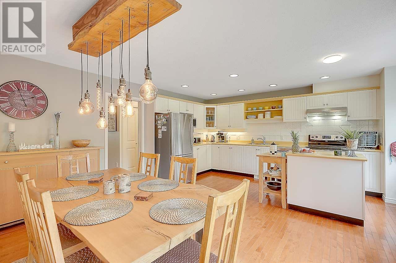 20 3300 Plateau Boulevard, Coquitlam, British Columbia  V3E 3L6 - Photo 12 - R2947035