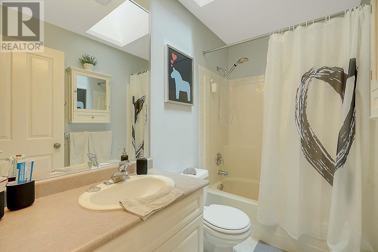 20 3300 Plateau Boulevard, Coquitlam, British Columbia  V3E 3L6 - Photo 27 - R2947035