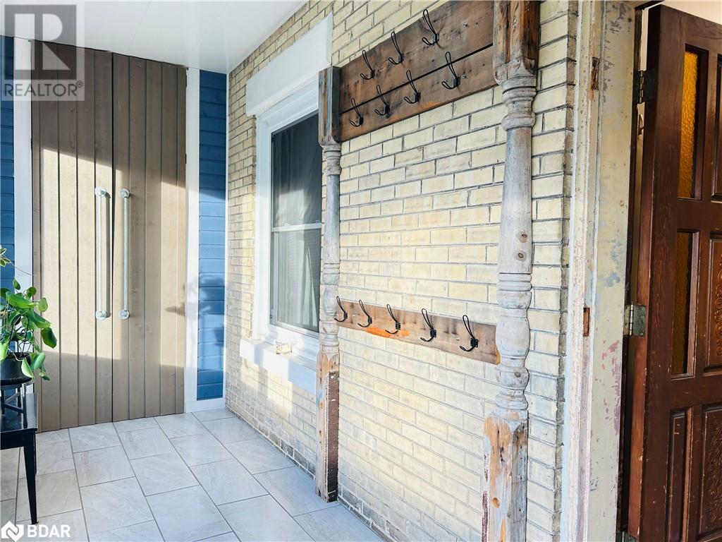 244 13th Street, Hanover, Ontario  N4N 1X2 - Photo 4 - 40680132