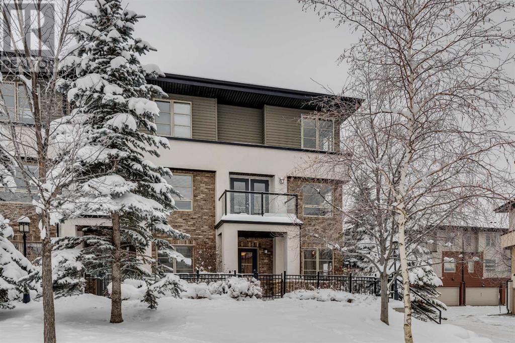 10 Aspen Hills Terrace Sw, Calgary, Alberta  T3H 0P3 - Photo 1 - A2176172